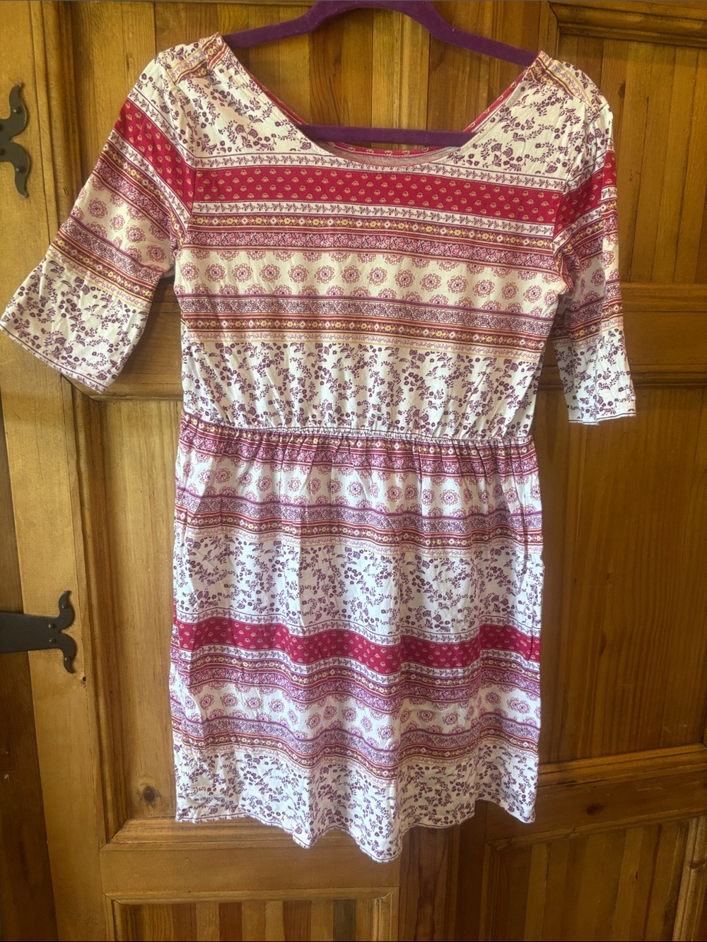 Old Navy Cream and Red Patterned Casual Midi Dress